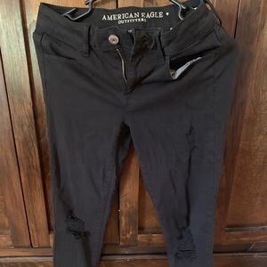 American Eagle women’s size 4 black jeans